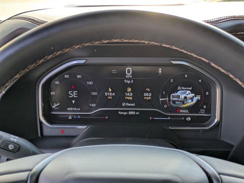 Used 2024 GMC Sierra 2500 AT4 w/ AT4 Premium Plus Package image 19