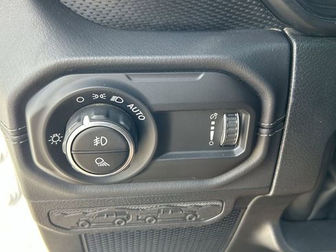 Used 2026 Jeep Gladiator Rubicon AWD/4WD image 30