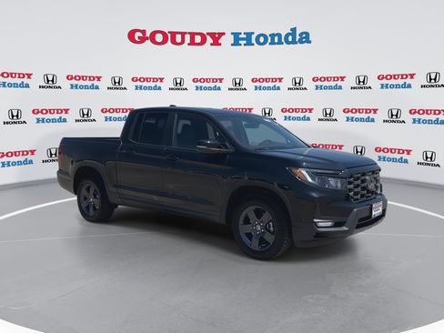 New 2026 Honda Ridgeline TrailSport image 2