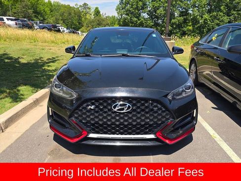 Used 2022 Hyundai Veloster N FWD image 2