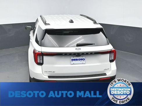 Certified 2025 Ford Explorer Active AWD/4WD image 44
