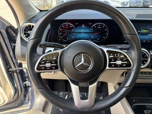Used 2022 Mercedes-Benz GLB 250 image 43