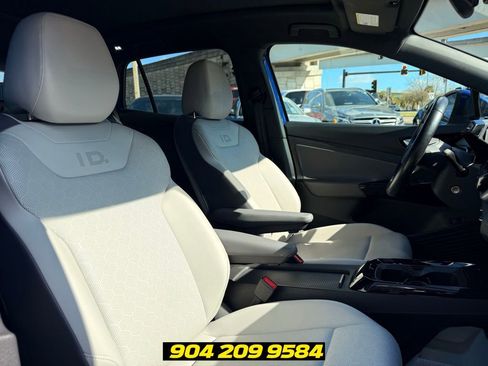 Used 2021 Volkswagen ID.4 Pro S RWD image 37