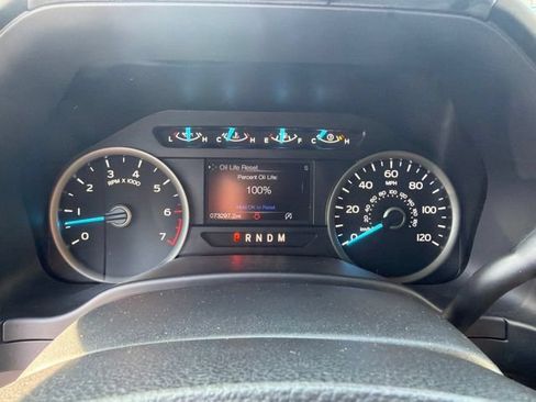 Used 2020 Ford F150 XLT w/ Equipment Group 302A Luxury AWD/4WD image 19