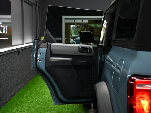 Used 2021 Ford Bronco Big Bend image 32