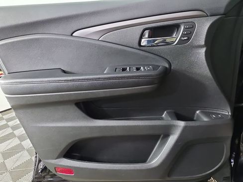 Used 2019 Honda Pilot EX-L image 34