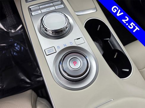 Used 2023 Genesis GV70 2.5T w/ Advanced Package image 23