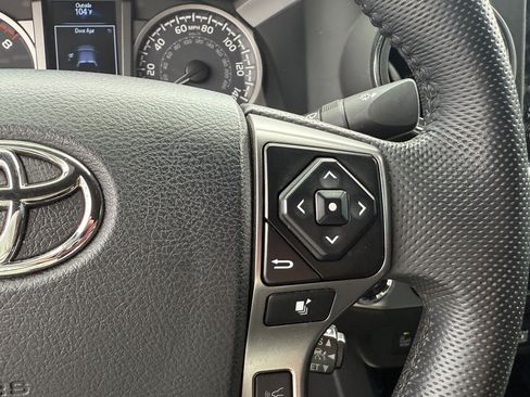 Used 2023 Toyota Tacoma Limited AWD/4WD image 18
