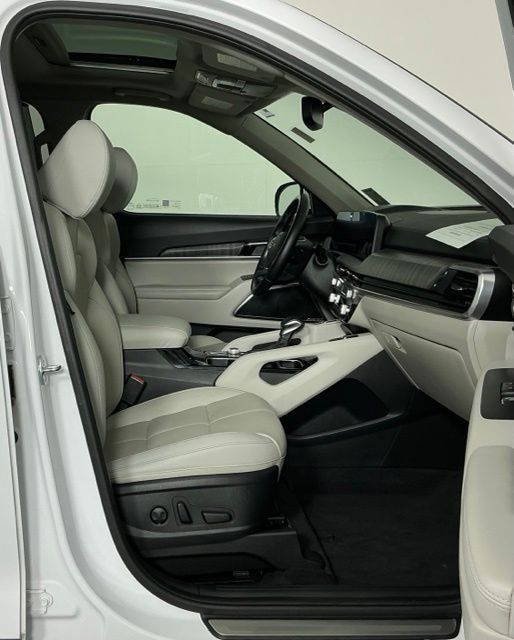 Used 2024 Kia Telluride SX FWD image 30