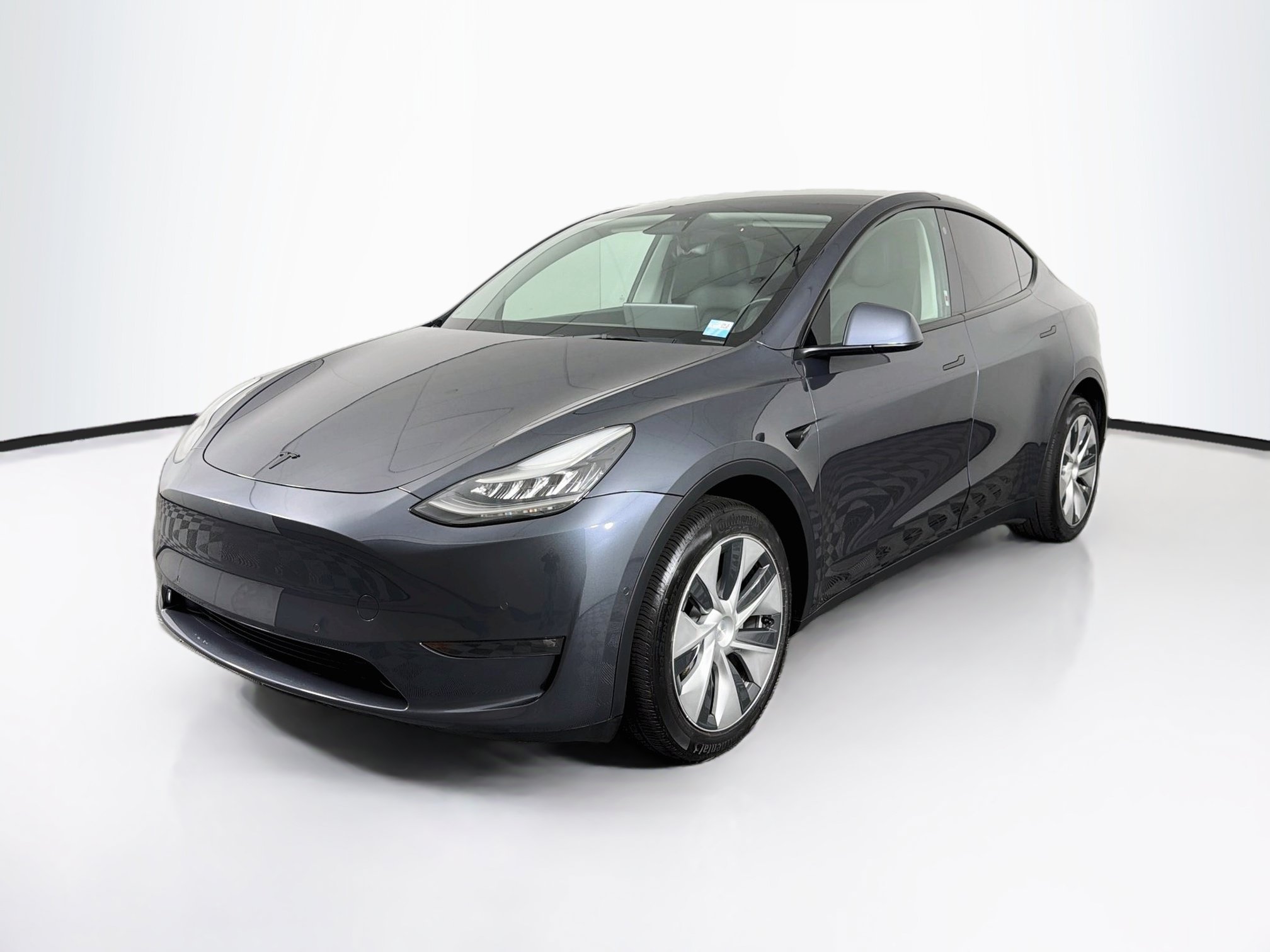 Used 2022 Tesla Model Y Long Range AWD/4WD image 3