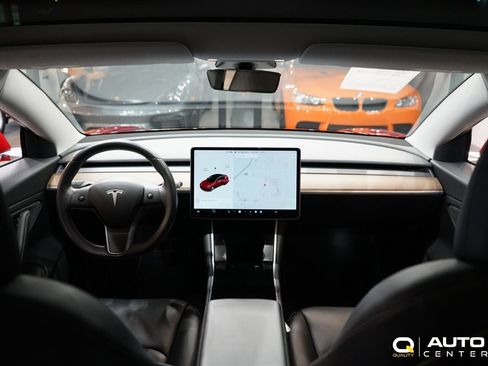 Used 2019 Tesla Model 3 Long Range image 15