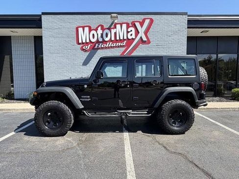 Used 2013 Jeep Wrangler Unlimited Sport w/ Connectivity Group AWD/4WD image 1