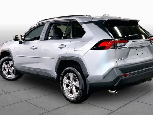 Used 2025 Toyota RAV4 XLE w/ Weather Package AWD/4WD image 12