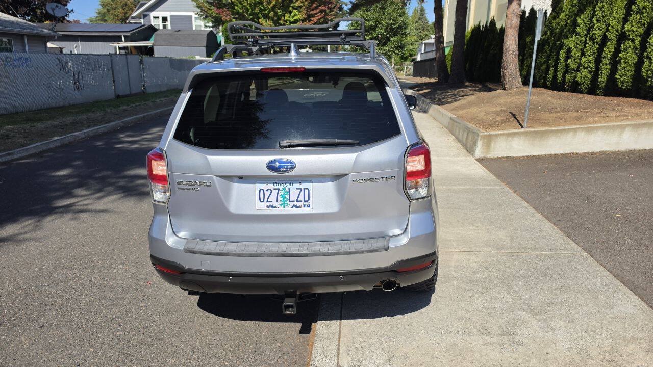 Used 2018 Subaru Forester 2.5i Touring w/ Popular Package #2 AWD/4WD image 6