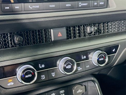 Used 2025 Honda CR-V EX image 22