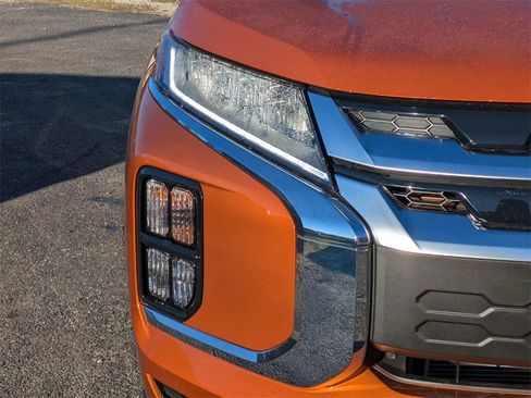 New 2026 Mitsubishi Outlander Sport ES image 10