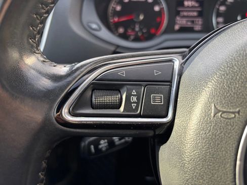 Used 2018 Audi Q3 2.0T Premium image 18