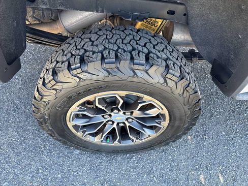 Used 2019 Chevrolet Colorado ZR2 AWD/4WD image 36