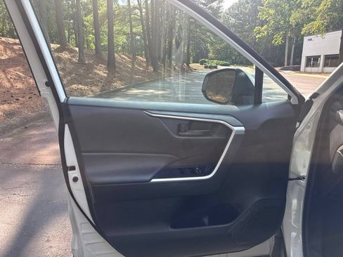 Used 2023 Toyota RAV4 LE FWD image 6