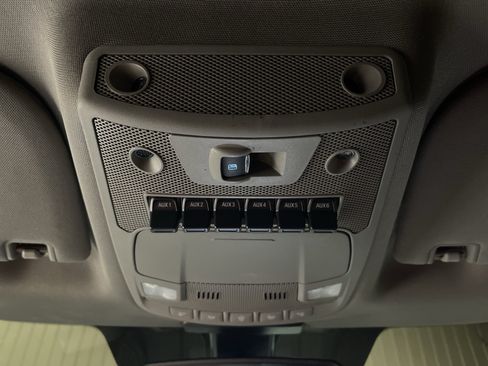 Used 2019 Ford F450 Lariat w/ Lariat Ultimate Package AWD/4WD image 19