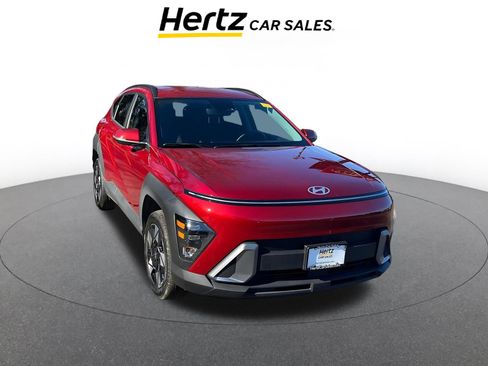 Used 2025 Hyundai Kona SEL image 1