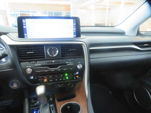 Used 2021 Lexus RX 350L FWD w/ Premium Package image 36