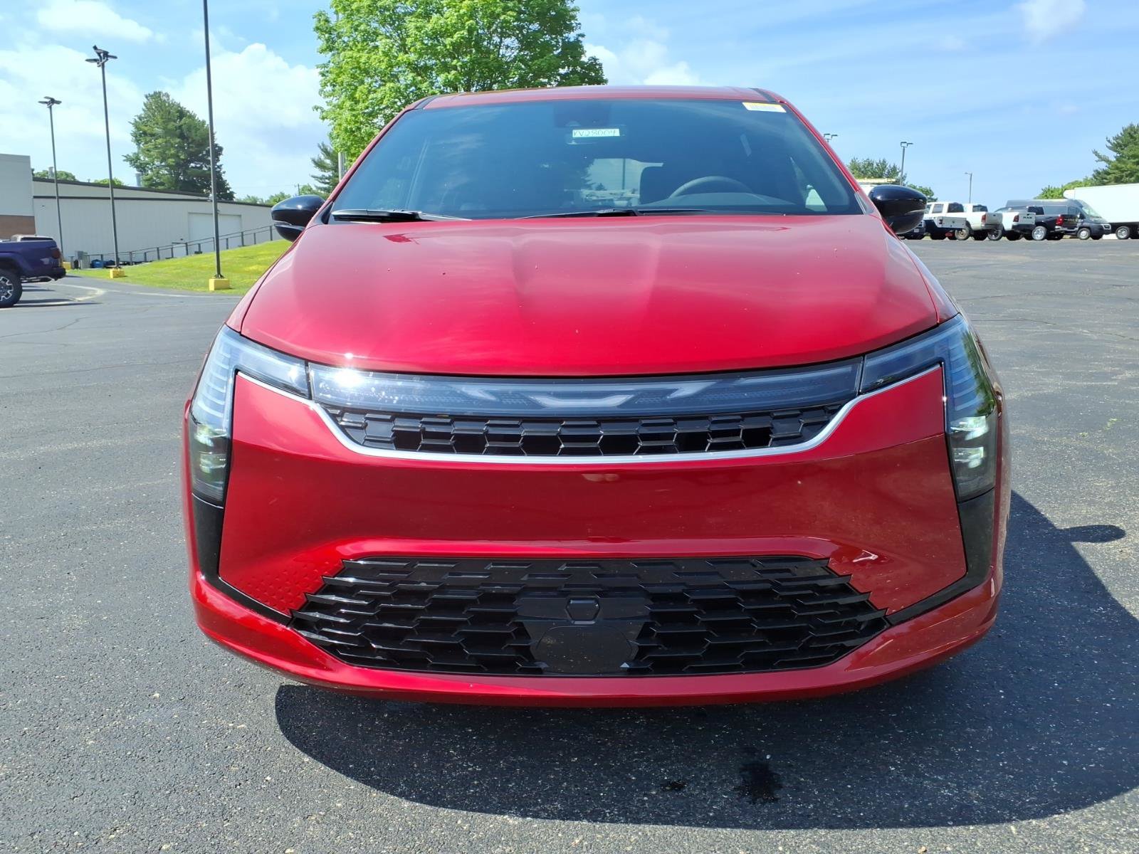 New 2027 Chrysler Pacifica Select FWD image 2