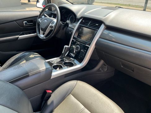Used 2014 Ford Edge Sport w/ Driver Entry Package AWD/4WD image 9