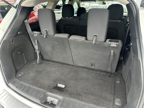 Used 2020 Nissan Pathfinder S image 26