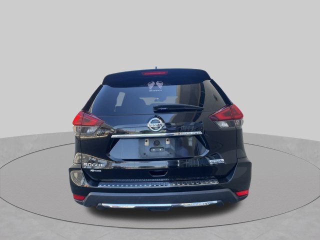 Used 2019 Nissan Rogue S w/ Special Edition Package FWD image 7