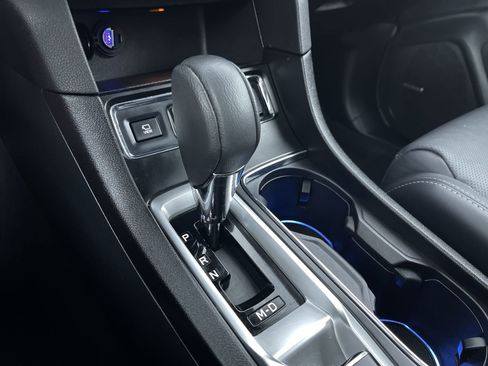 Used 2023 Subaru Ascent Limited w/ Technology Package image 22