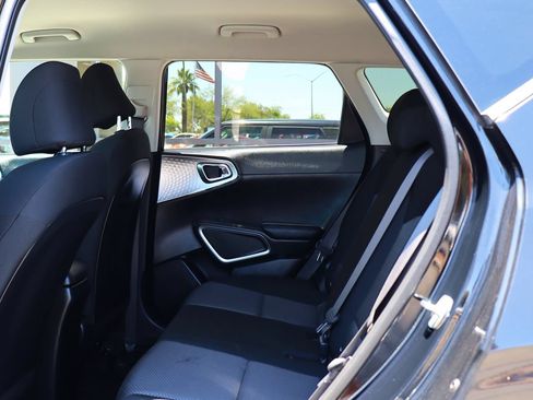 Used 2022 Kia Soul LX w/ Technology Package FWD image 33
