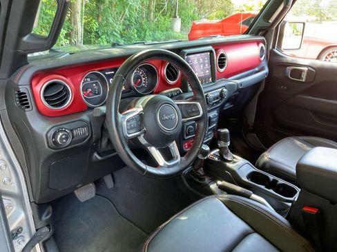 Used 2021 Jeep Gladiator Rubicon AWD/4WD image 22