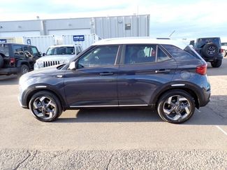 Used 2026 Hyundai Venue SEL FWD video 2
