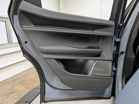 Used 2025 Polestar Polestar 3 image 16