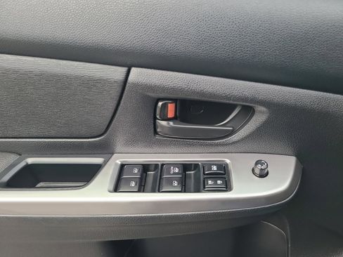 Used 2015 Subaru Impreza 2.0i AWD/4WD image 10