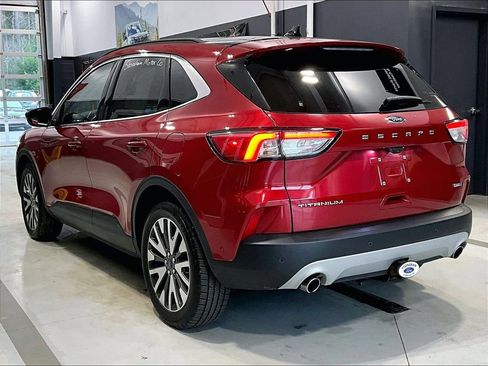 Used 2020 Ford Escape Titanium AWD/4WD image 6