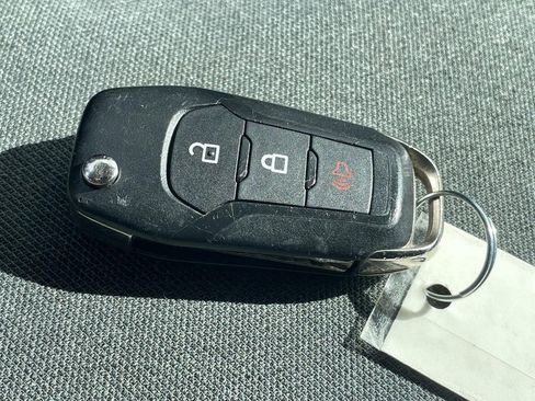 Used 2023 Ford F150 XLT image 34