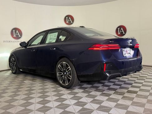 New 2026 BMW 530i xDrive w/ M Sport Package image 6