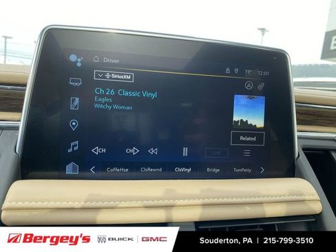 Used 2023 Chevrolet Tahoe Premier image 14