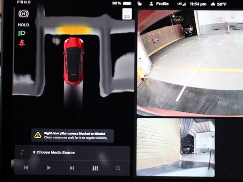 Used 2023 Tesla Model Y Long Range image 24