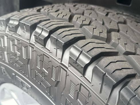 Used 2024 RAM 2500 Big Horn image 10