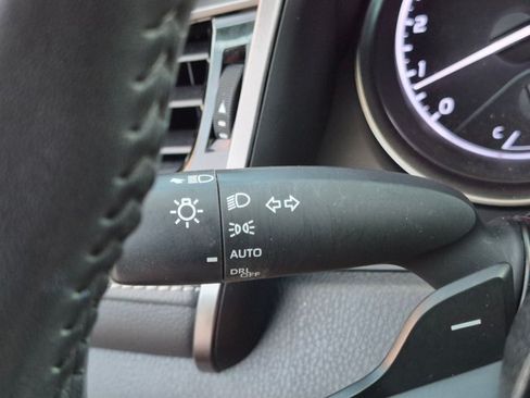Used 2024 Toyota Camry SE FWD image 18