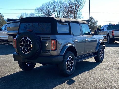 Used 2024 Ford Bronco Outer Banks image 4