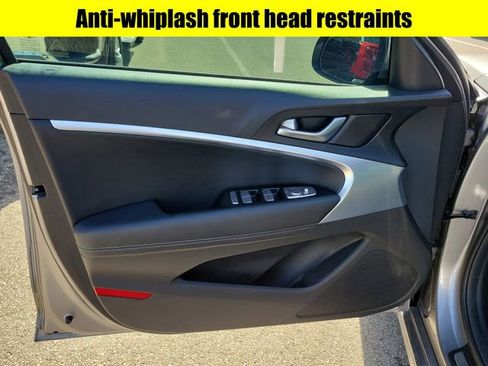 Used 2023 Genesis G70 2.0T AWD/4WD image 20