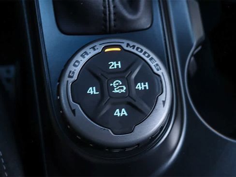 New 2025 Ford Bronco 2-Door w/ Sasquatch Package image 21