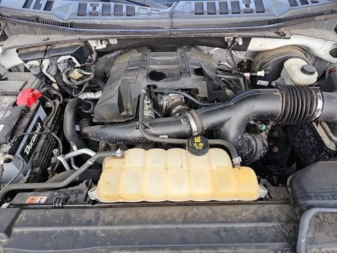 Used 2018 Ford F150 XLT w/ Equipment Group 302A Luxury RWD image 31