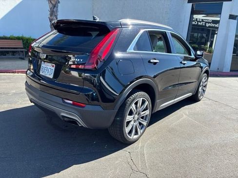 Used 2019 Cadillac XT4 Premium Luxury w/ Technology Package AWD/4WD image 12