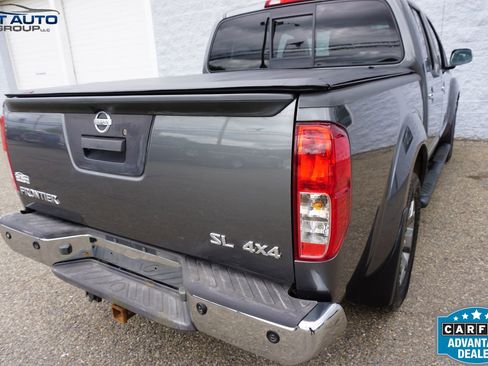 Used 2019 Nissan Frontier SL AWD/4WD image 11