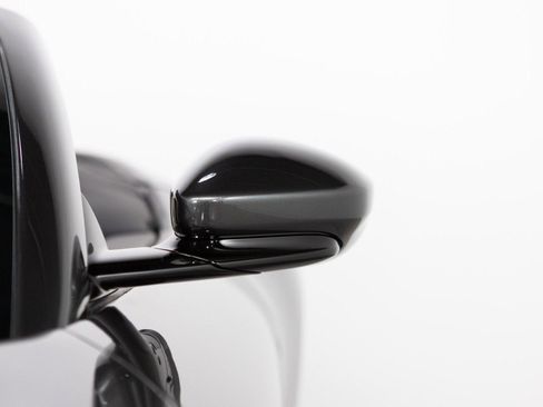 Certified 2024 Ferrari Roma Spider image 32